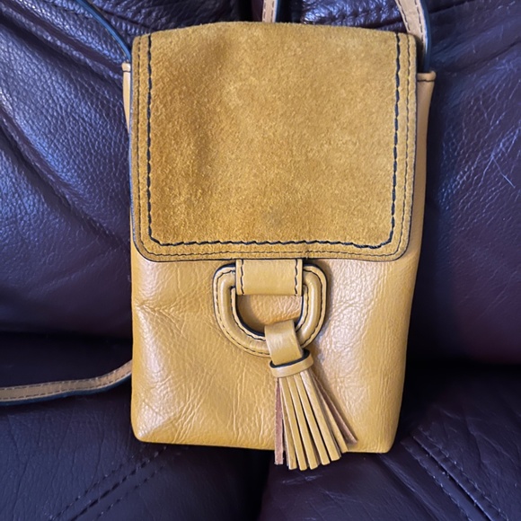 Fossil Bobbie Phone Crossbody in Yellow Mustard - Picture 2 of 3